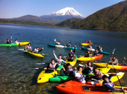 あそびゅー！オフ会。富士五湖のひとつ、本栖湖にてカヌー体験をしました！