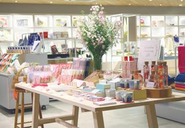 地域の特産品を使った新規ブランドの立ち上げ・商品開発・PRまで一貫して携わった実績もあります。