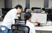 ビジネスサイドも開発も経営も全員が近い距離感で仕事をしています。