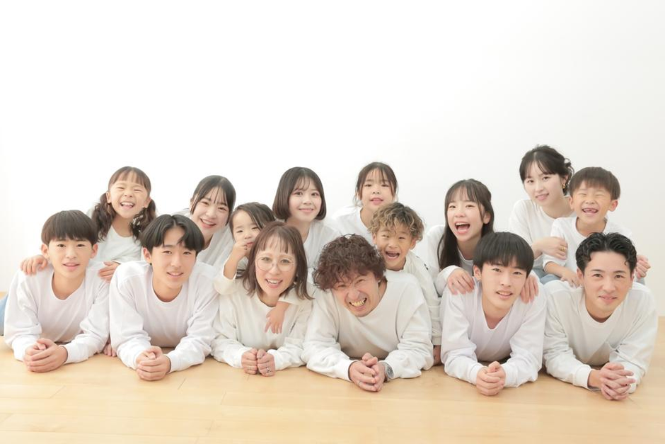 山家族 e6G8nqt