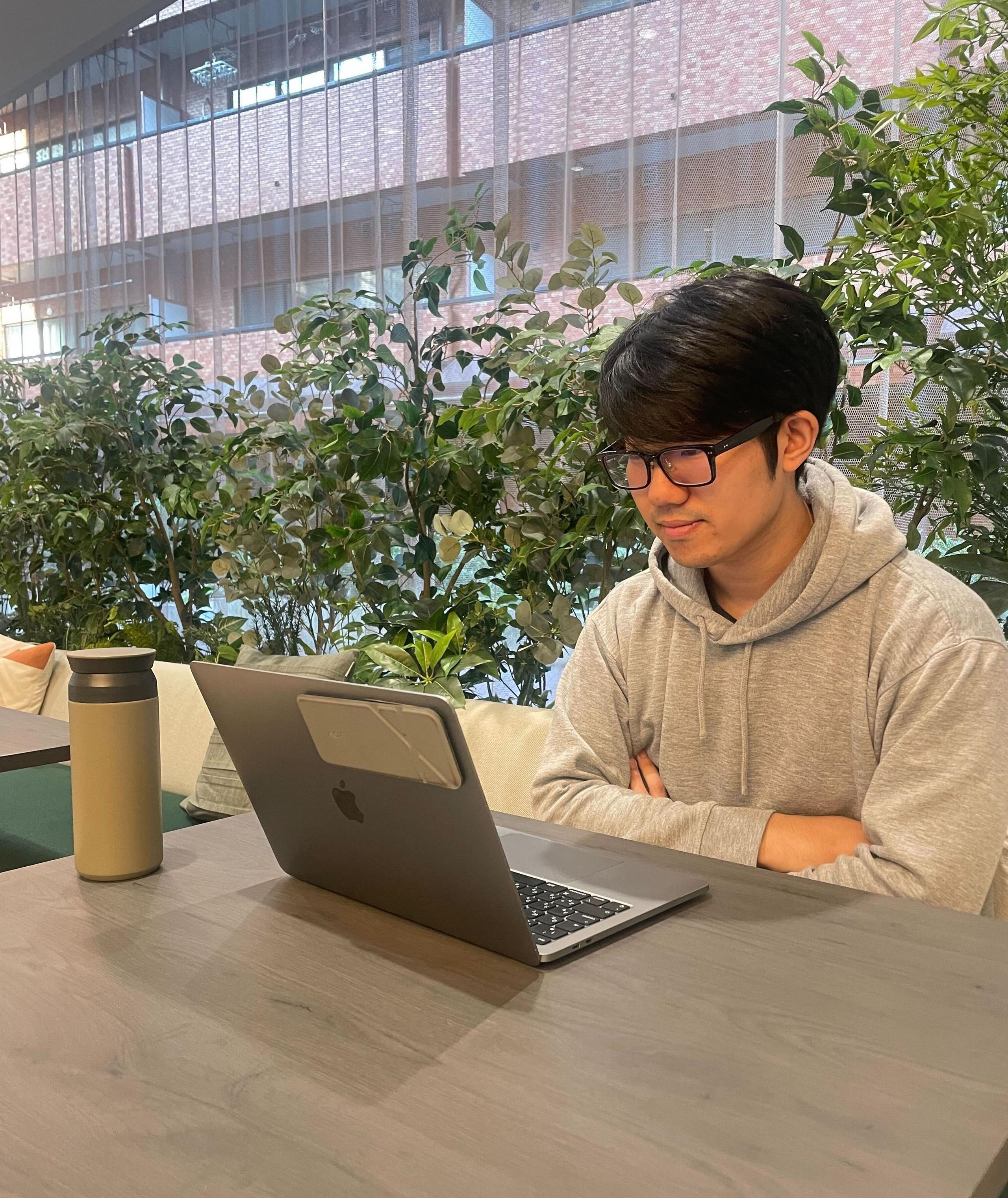 【社員インタビュー2】自衛隊幹部候補生からデータサイエンティストへ異色のキャリアチェンジの理由