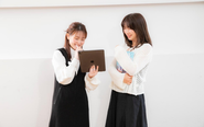 アイデアが行き交う職場！経験に関係なく、意見を出せる環境です。