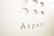 (株) 応用社会心理学研究所 の英名表記は “institute of Applied Social Psychology + connect” 。お客様から「Aspect（アスペクト）」と呼ばれています。