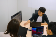 リモートワークと出社を組み合わせて勤務しています