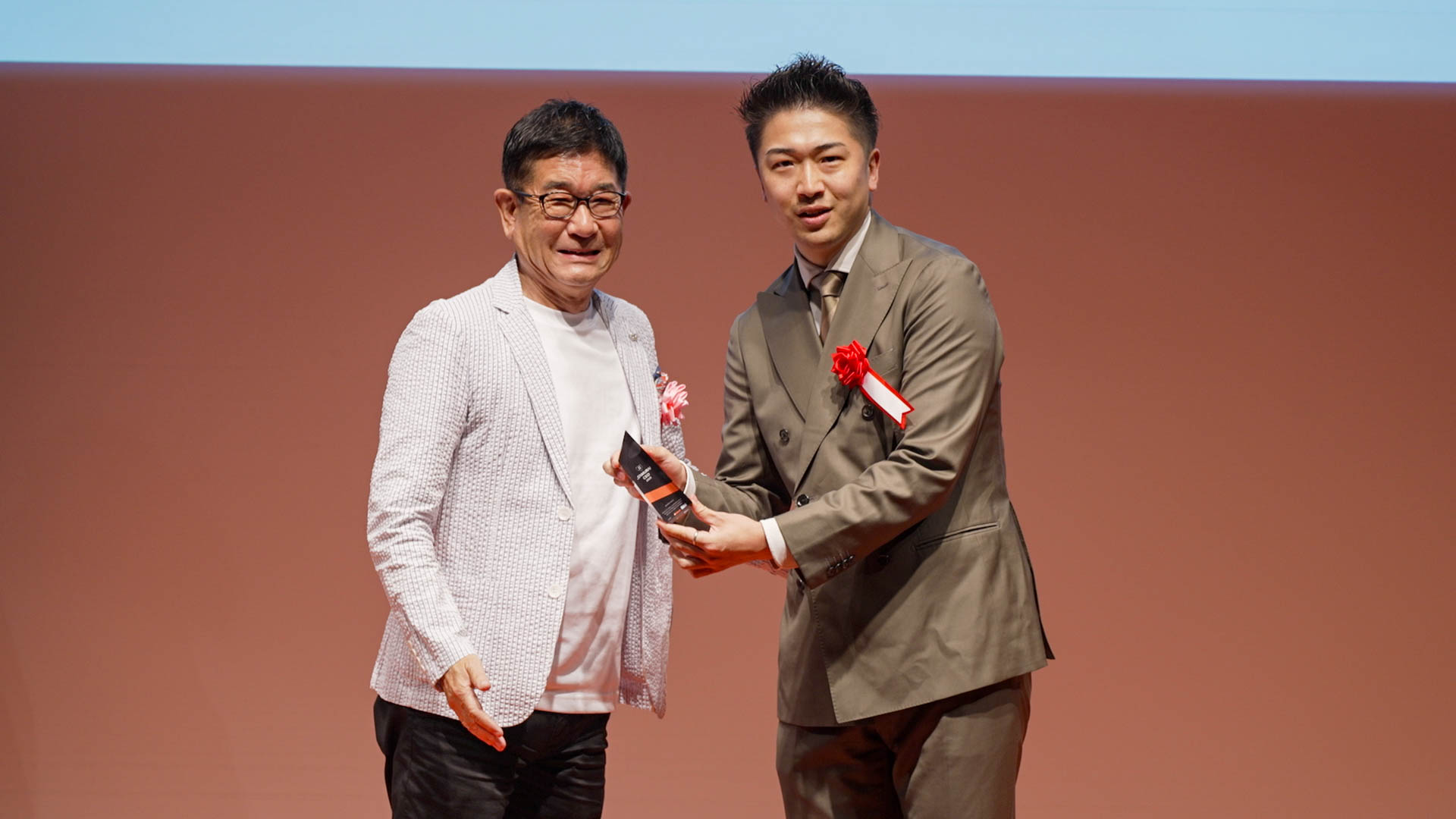 起業家に“右腕”を。XtoXが『SAMURAI CEO』で表彰された理由 | 株式会社XtoX