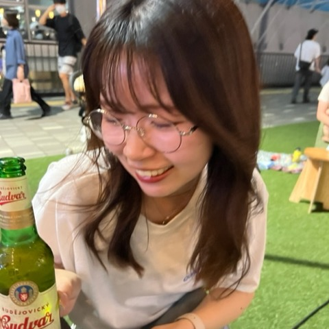 石山 麗