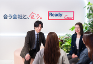 平均年齢は27.5歳。自分の目標となる理想的なキャリアを歩む先輩を見つけやすい環境です！