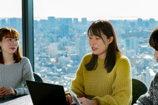 長期インターン｜学生のうちから実践的ビジネス基礎と戦略思考を磨いて成長へ！
