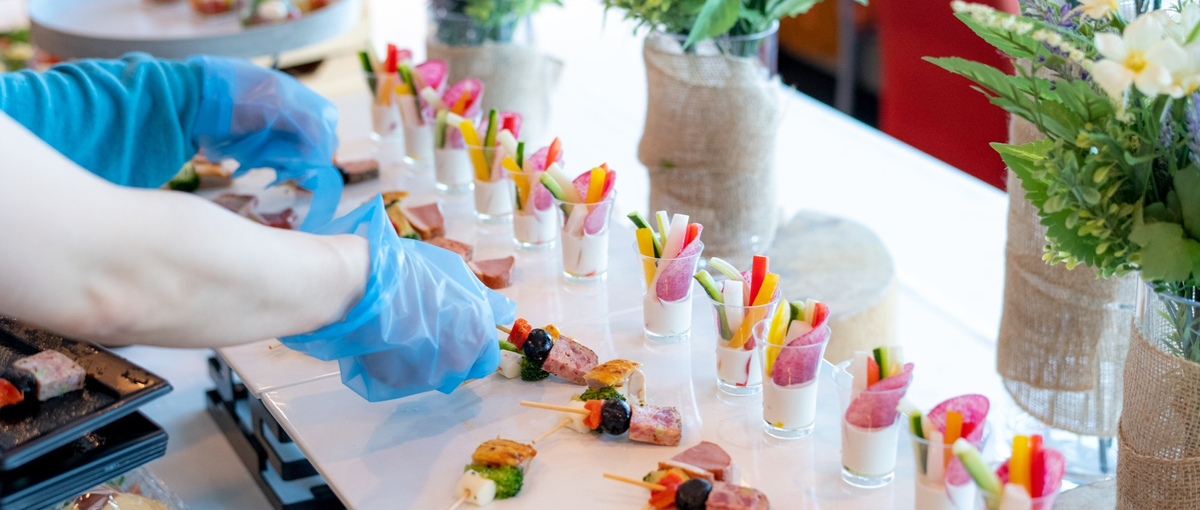 セールス経験やCS経験が活きる！パーティーケータリングのプランナー募集