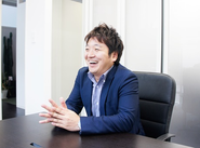 少数精鋭ならではの連帯感を活かせる環境。自社サービスと企画力で企業のマーケティングを支援し、世界に新たなサービスを広めるメンバーを募集しています！