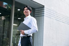 日本の中小企業の製品を海外へ展開するビジネスのメインポジションの募集！