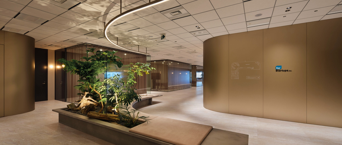 新卒エンジニア｜イノベーションを起こす成長産業データベースの開発担当