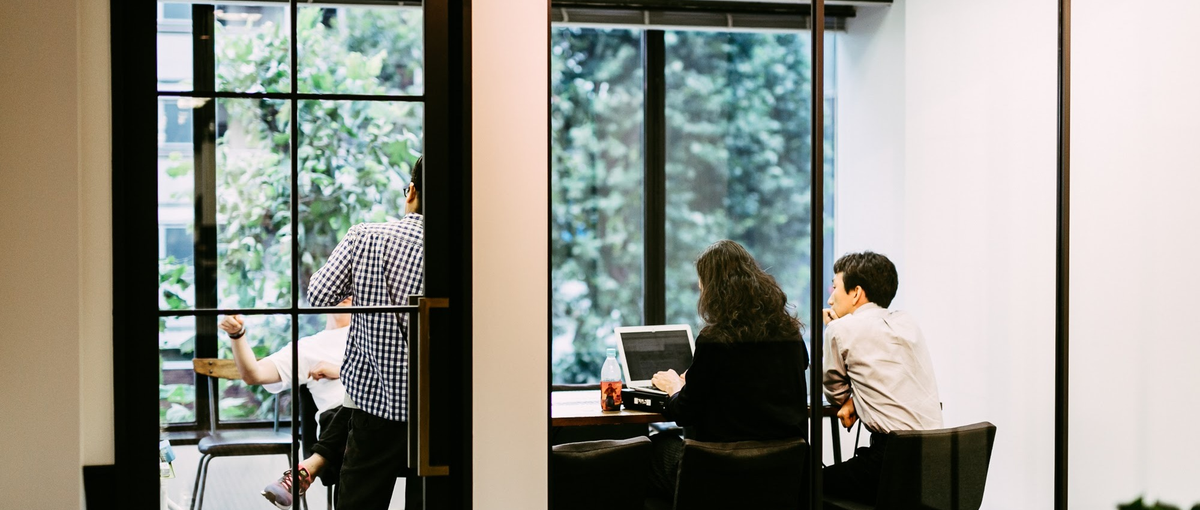 サービスデザイナー｜事業成長を共創！サービスを磨くデザインコンサル