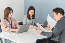 JavaScript, React, typescriptが得意な方！