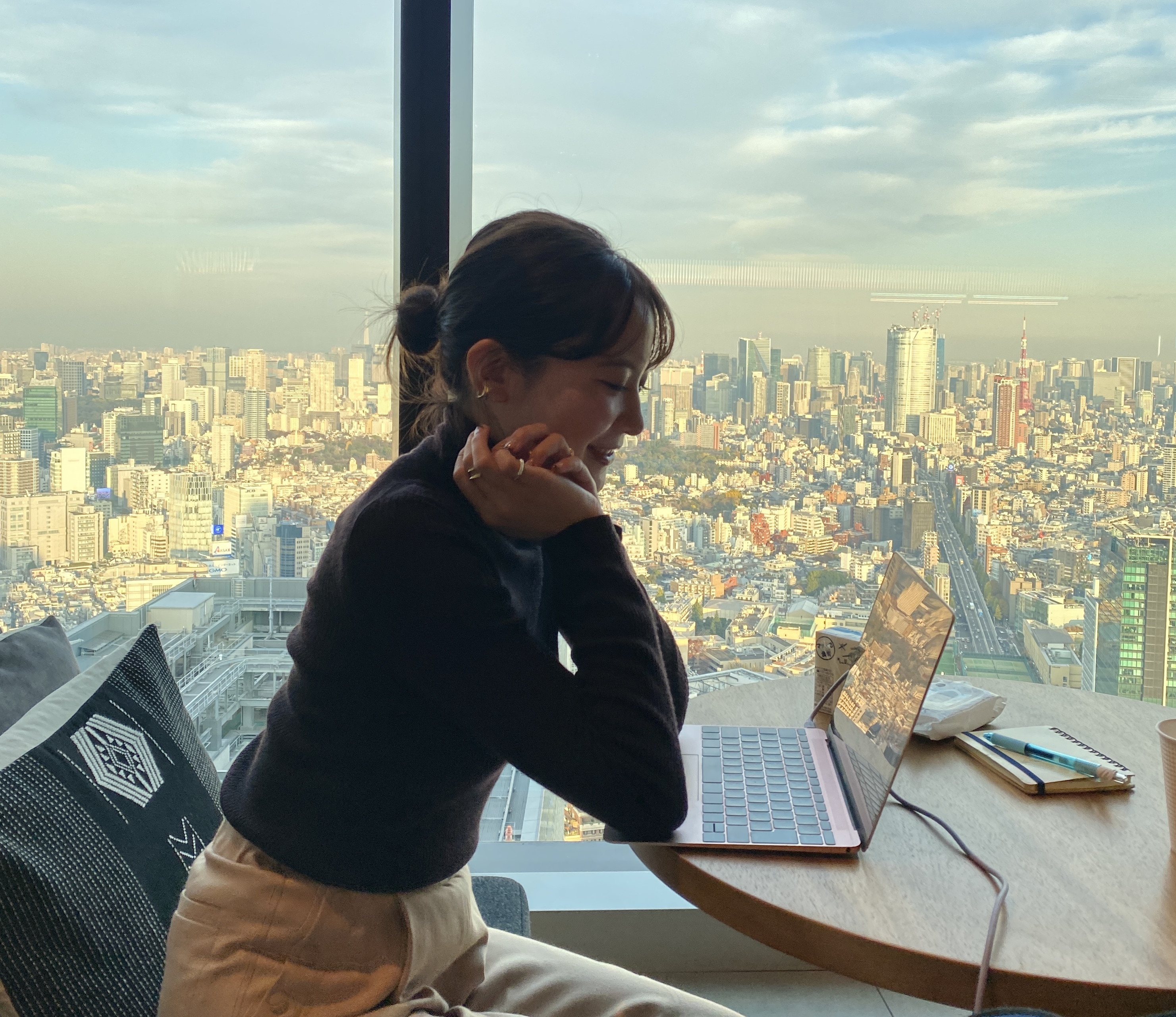 【ゆらしー日記#1】社内初！自社アパレルブランド「Yulasii」って？