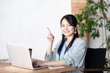 経験なしからデザイナーを目指すならL&S！仲間と一緒にスキルアップできる！