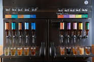 クラフトビールの敷居を下げるため、「好きな味を」「好きだけ」、自由に楽しめるセルフタップシステムを開発