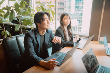 どこにでもモノを売れる人材へ。ゴールに執着できるベンチャー企業の営業募集！