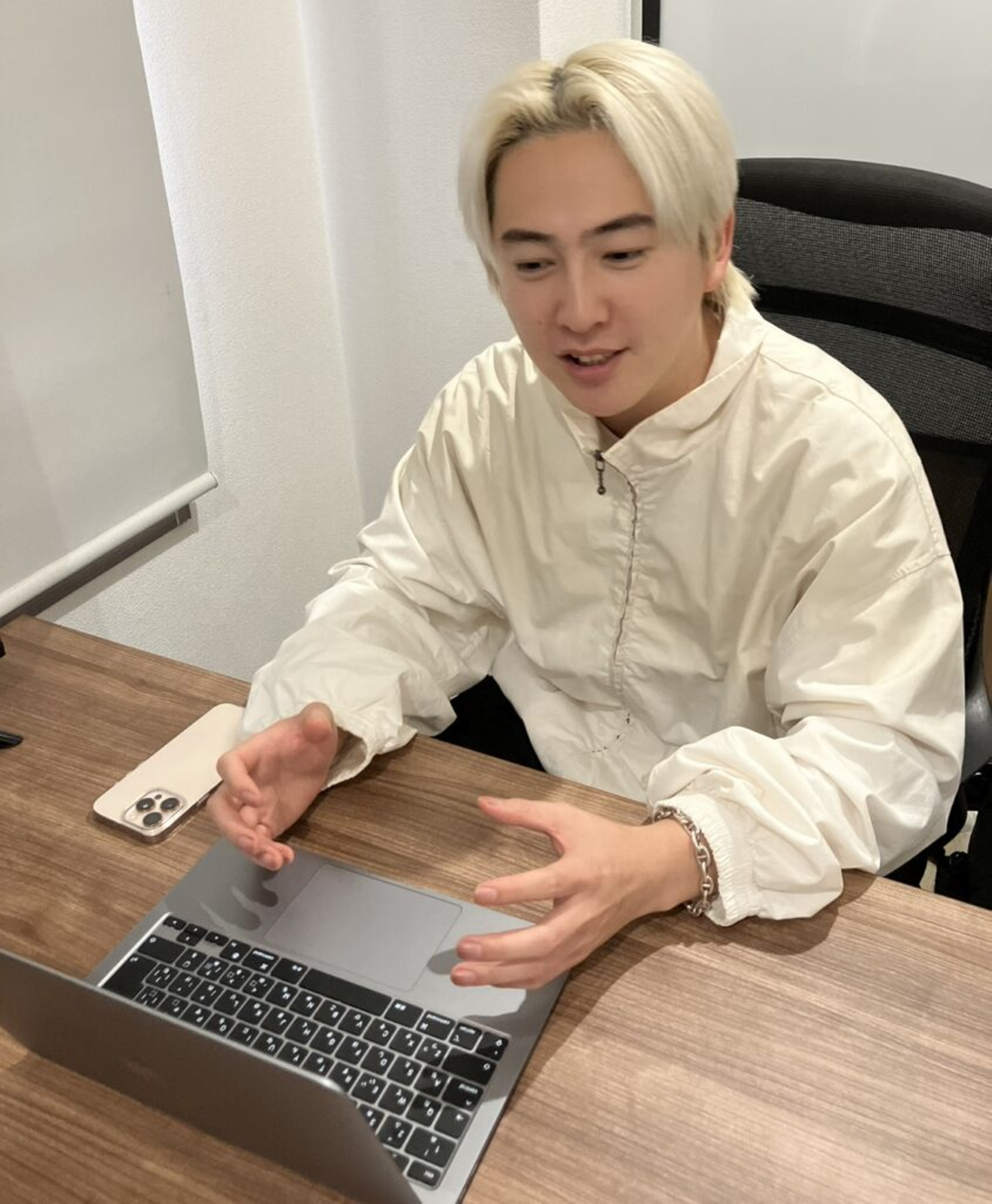 Article content