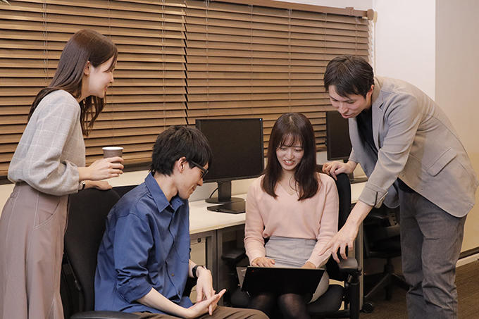 企業と企業、企業と生活者の最適なコミュニケーションを設計する"UX/コンサルティング" 業務