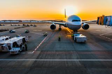キャリアチェンジも歓迎！おもてなしの心で、航空業界にチャレンジしませんか？