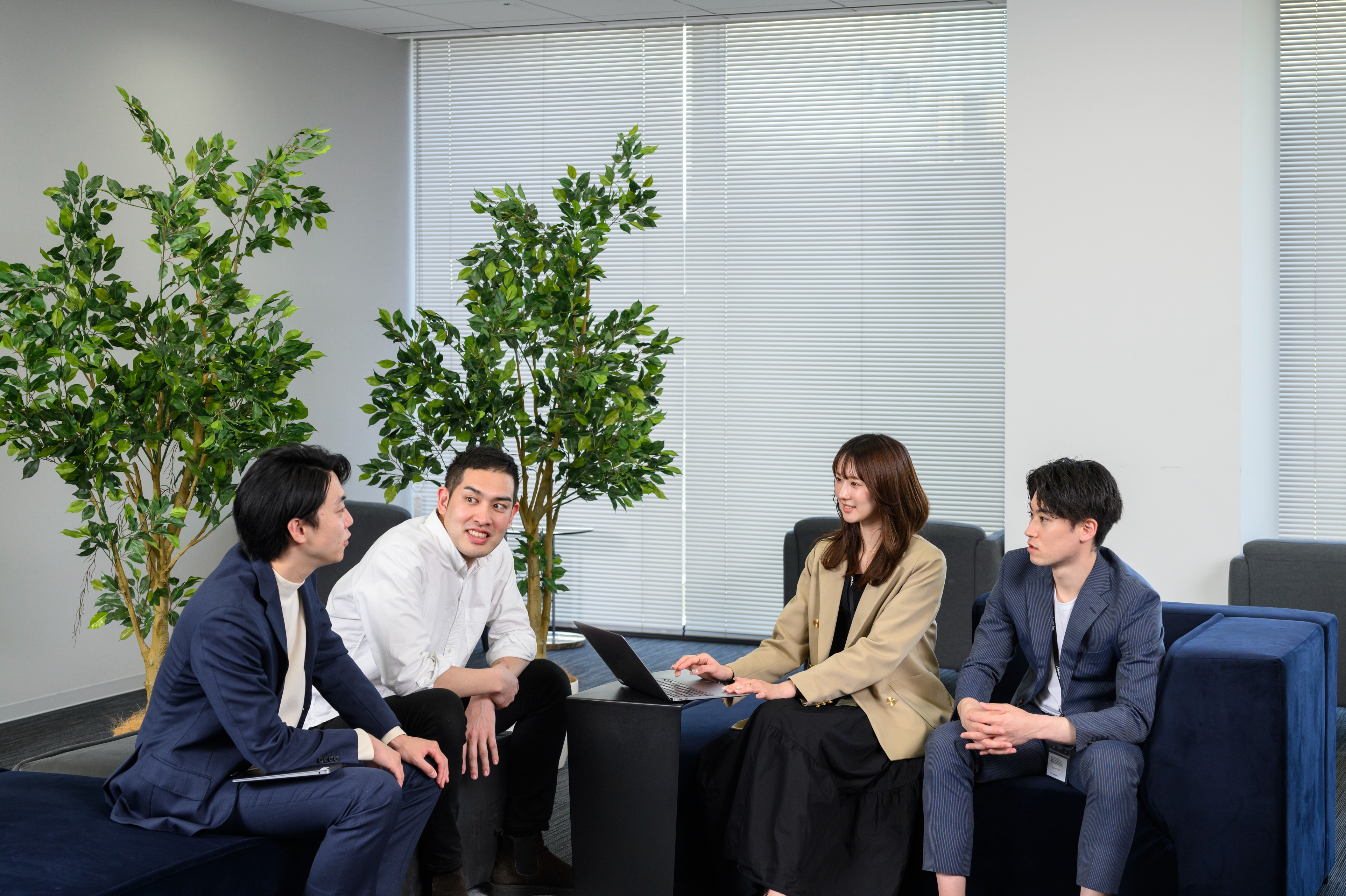 新卒｜ベストベンチャー100選出！WEBメディアを成長させるマーケを募集！