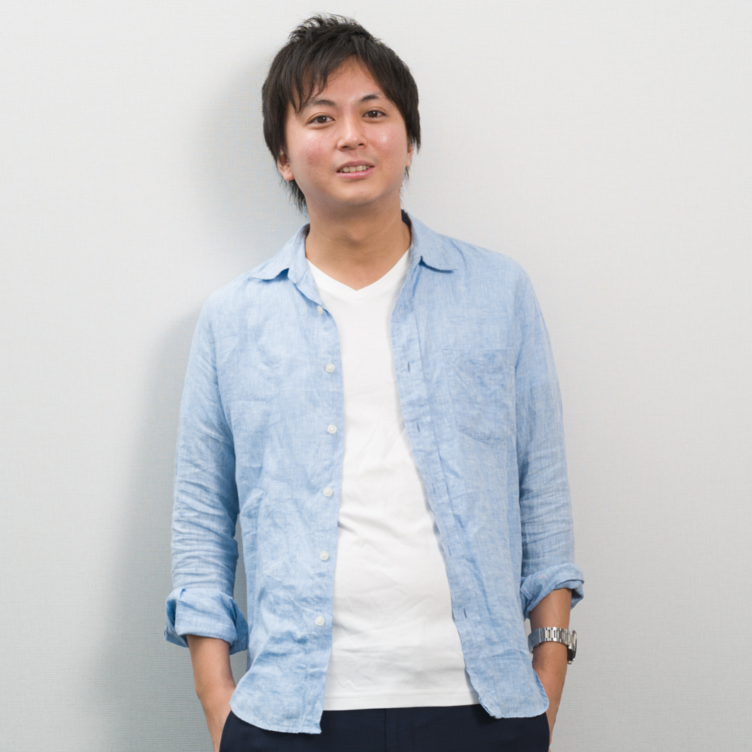 山村　文人