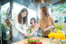 人を咲かせる花屋で、誰かの花咲くを支える。福祉職スタッフ募集！