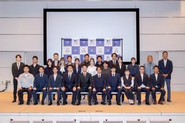 全従業員で協力して行うイベント（セーフティサミット）全体写真（30名）
