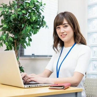 佐藤 茜