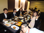 全体会議後の食事会の様子