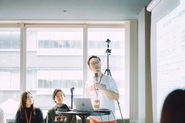 勉強会や全社会議なども定期的に開催しています。