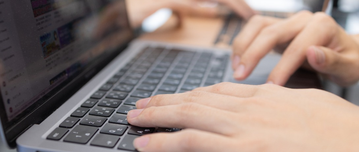 YouTubeアナリスト｜100社支援の自社ナレッジを更に強化！