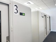 社内スタジオブース