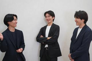 20代・30代の若手から中堅メンバーが中心となり、職種の垣根を越えてフラットに意見を交わし合う風通しの良い環境です。