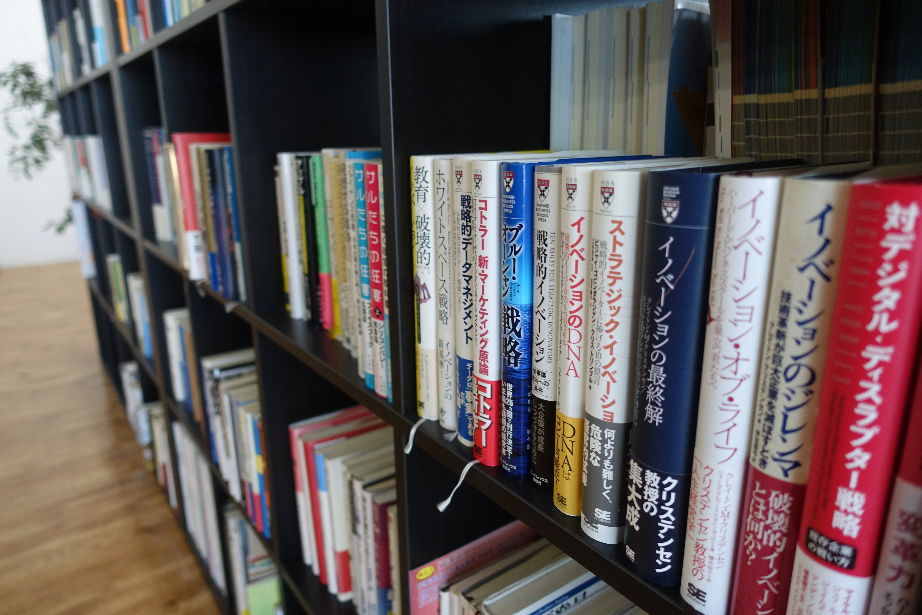 フロアの一角に鎮座する●●スペースを使って、いつでもどこでも自己研鑽！｜まつもの部屋