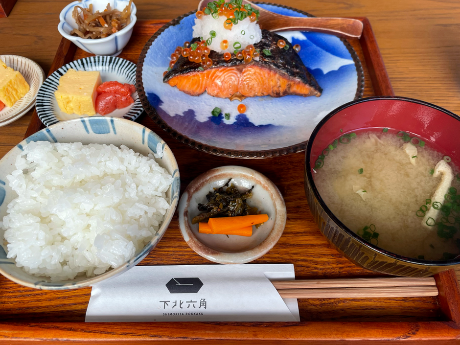 ミカン下北」の飲食店を制した社員によるオススメランチ4選 | 株式会社