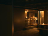 夜はバーになり、昼も夜もたくさんの高感度なお客さまがいらっしゃいます