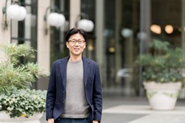 ゼンシングループは金融を中心とした事業を形成し、さらにそれに囚われない幅広い事業を国内外で展開・拡大し続けています。（写真：代表戸川）
