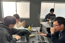 研修超充実！早々に実務経験をつけてエンジニアになろう。