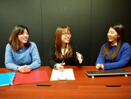 オペレーターや貿易事務として女性スタッフも活躍中です！