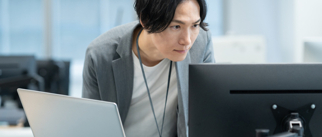 PHPの経験をフルリモートで活かす！学生の未来を支えるWebサービスの開発