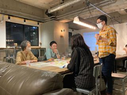 ダイバーシティ工房では様々なバックグラウンドの方が働いています。福利厚生においても結婚/出産お祝い金の他、自社保育園完備・保育料、学童保育料補助、看護・介護休暇などライフステージに合わせた施策を取り入れています。