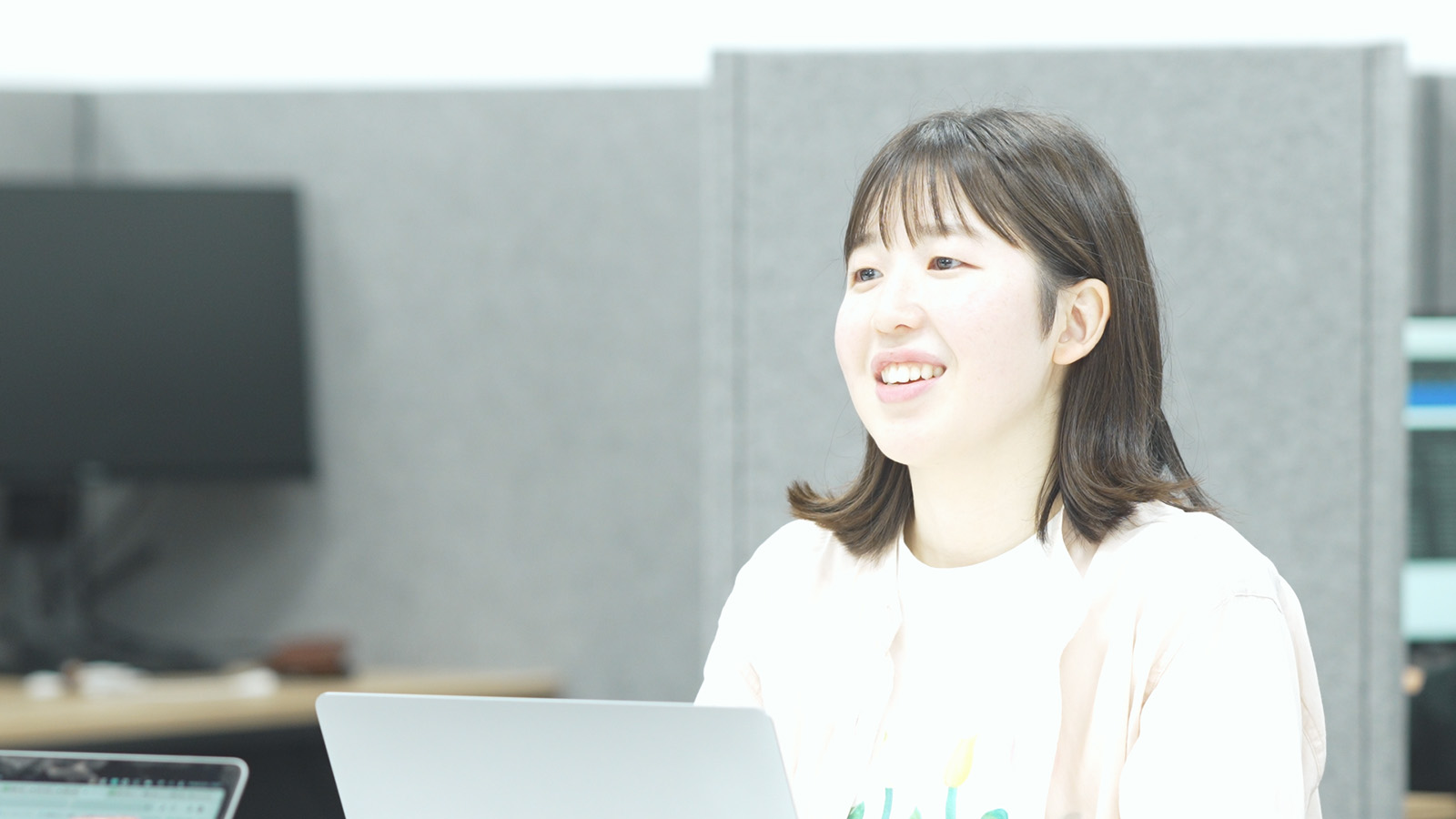 社員インタビュー】チームで向き合い「成果」に繋げる。 | 社員インタビュー