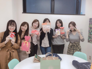 海外拠点では女性スタッフも多数活躍しています。