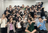 メンバー同士も距離感近く、月1回締め会などのイベントも実施しています！
