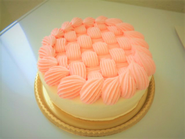 地元名産とちおとめを使用したスペシャルケーキです！