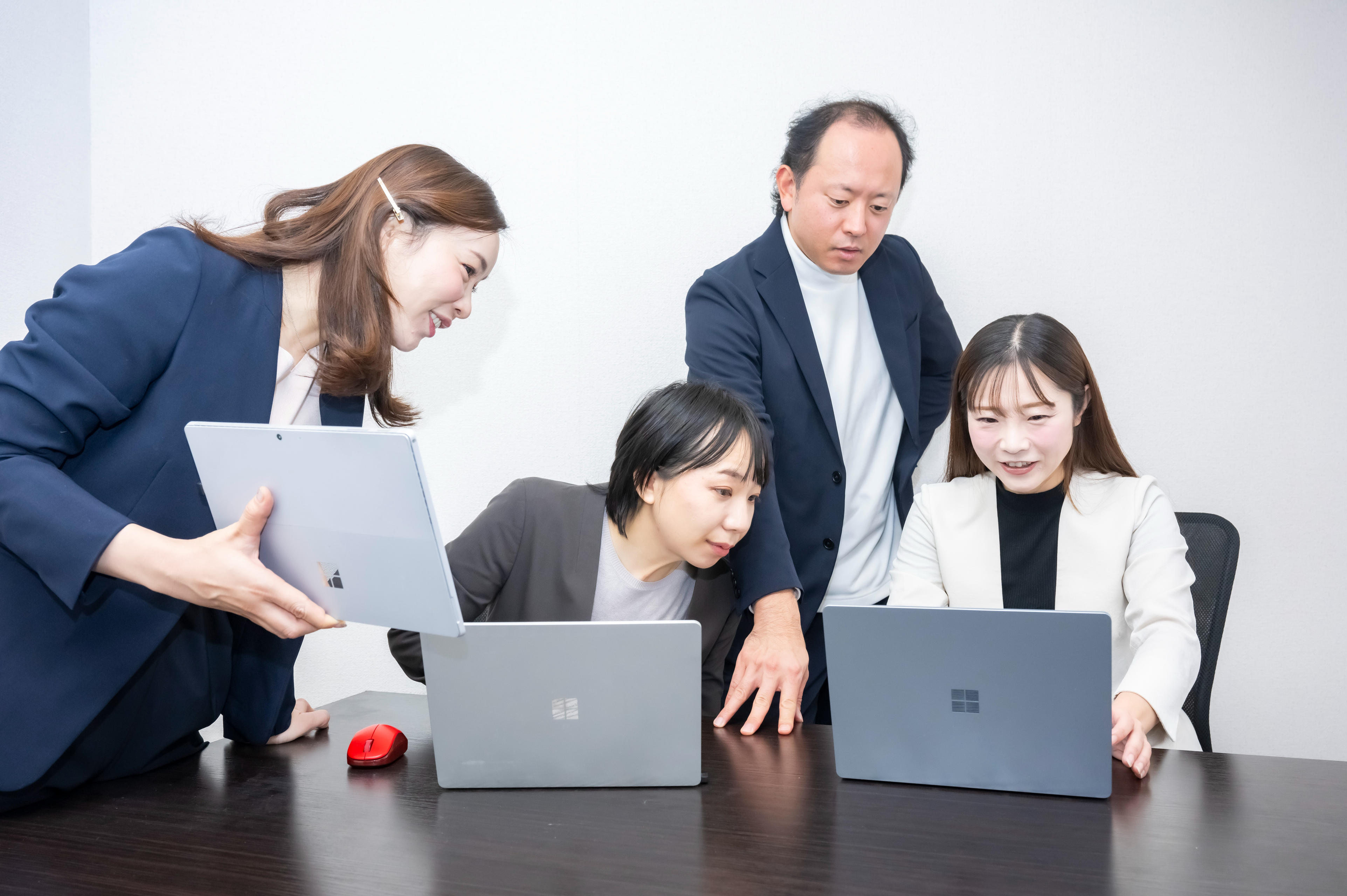 お客様の笑顔を作るIT導入コンサルタント！ヘルスケア業界をITの力で