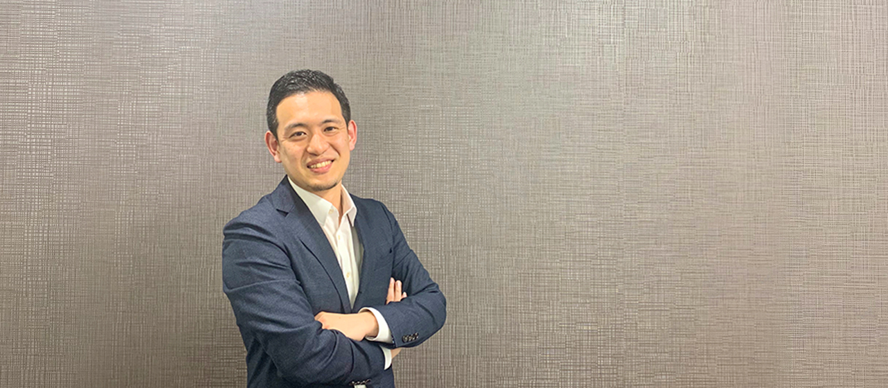 【役員インタビュー】”広告代理店→フリーランス営業→エンジニア→営業部長→執行役員”異色のキャリアを歩む役員の仕事術