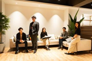 営業職のメンバーでバシッと決めてもらいました！